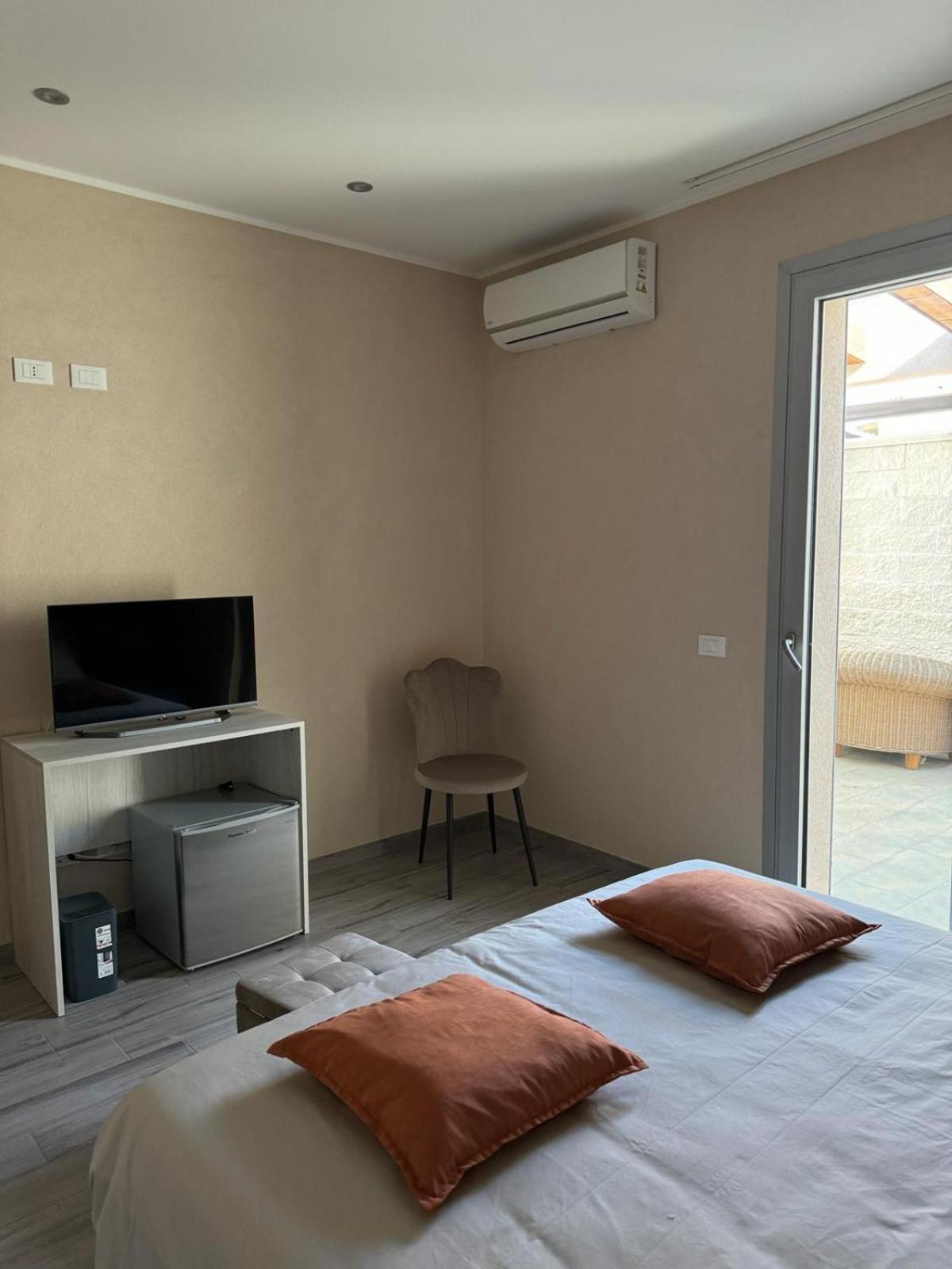 Cava Del Sol Villa Аугуста Екстериор снимка